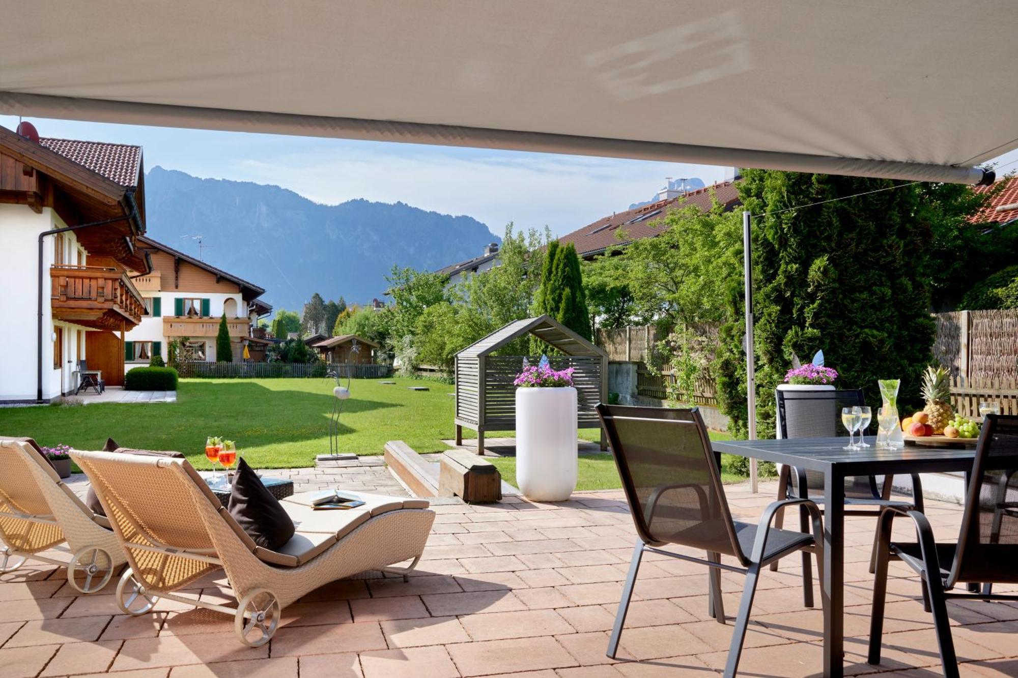 Maximilian Appartements Schwangau Exterior photo